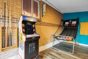 HotTub PS5 GameRoom Theater PoolTable 420 - Image 5
