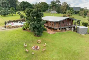 The Hideaway - Chic Farmhouse 15min to beaches - Image 2