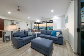 Amazing Penthouse with Whitsundays lifestyle - Image 5