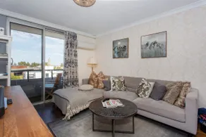Central Hidden Gem - Fremantle Apartment - Image 4