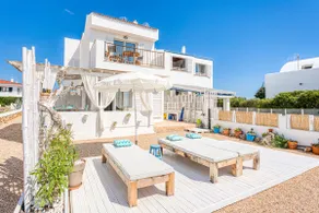 Appartement « Mar I Vent » avec vue sur la mer, terrasse privée et Wi-Fi - Image 3