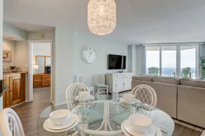 Spektakulær Oceanfront Escape, skridt til stranden, pool og MERE - Image 3
