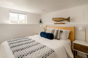 PNW Inspired 2BR w/ Fire Pit, Walk to Capitol Hill - Image 5