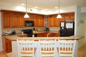 Bayside & Beyond- 1st Floor Waterfront Condo with Pool, Gym & Boat Slip - Image 4
