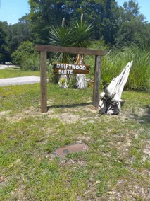 Driftwood Suite . Close to CCU.  1bd/1 ba Apartment - Image 2