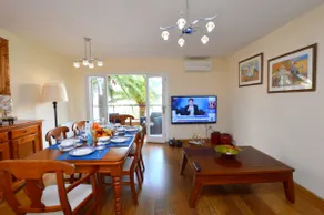 Cozy apartment 100 meters from the beach - Image 3