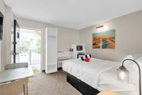 Cape Suites Motel - Image 2