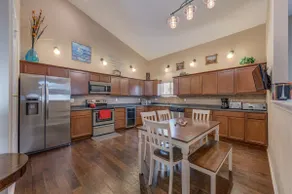 Luxury 4BR Near Lake Pepin with Game Room - Breeze - Image 3