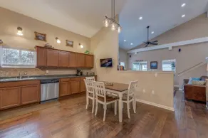 Luxury 4BR Near Lake Pepin with Game Room - Breeze - Image 4