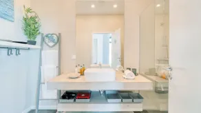 Casa Luz - Stunning Family Home by LovelyStay - Image 5