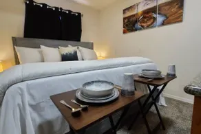 069B Grand Canyon Studio w/ Kitchenette - Image 3