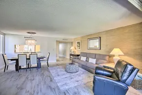 Sunny Siesta Key Condo w/ Beach Access + Pool! - Image 5