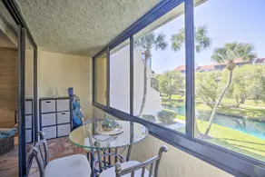 Sunny Siesta Key Condo w/ Beach Access + Pool! - Image 2
