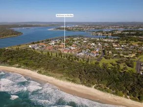 McKinnon on the Bay - Image 4