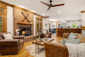 The Lodge · Game Room, Hot Tub, Fire Pit, Gym - Image 4