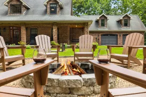 The Lodge · Game Room, Hot Tub, Fire Pit, Gym - Image 5