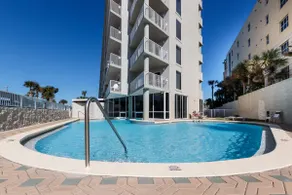 SC 601A Romantic Beachfront Studio With View - Image 4