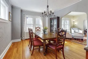 Belltown Retreat - Shopping, Dining, Pet Friendly - Image 5