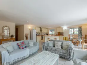 Honeysuckle Cottage - Image 3