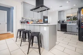 Amazing Single Level Suburban Home, Pet Friendly, Fenced Backyard, Close 2 Nike, Shopping, Portland - Image 2