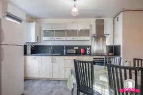 Cozy 2 bedroom apartment Fiber Wifi - Image 2