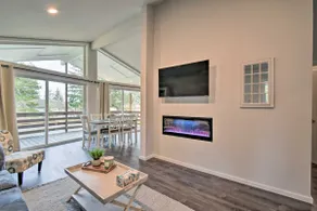 Cozy Cottage on the Coast Near Downtown Westport! - Image 5