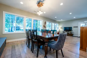 Close To Beach and Downtown Union Pier! - Image 4