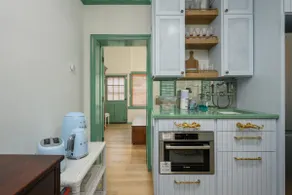 Stylish Downtown Cottage - Prime Historic Location - Image 4