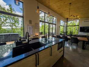 15 mins from ski | HotTub & view on MtTremblant - Image 5