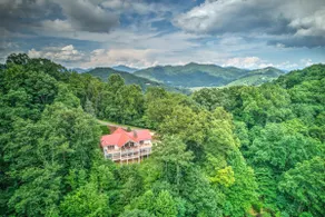 Million$ Views, Private, Golf, Hot Tub, Game Room - Image 2