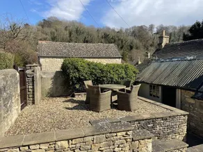 Relaxing Cottage stay in the heart of Castle Combe - Image 3