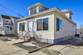 Old Orchard Beach Apartment - Quick Walk to Beach! - Image 3