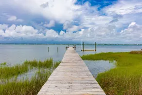 Big Red|Soundfront Dock·Golf Cart·Beach Access - Image 4