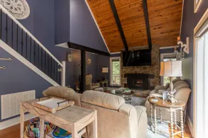 Creekside Cabin at Linville Land Harbor - Image 5