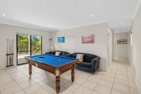 Eagle Vista Beachside Bliss with Bushland Serenity - Image 3