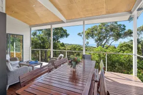 Eagle Vista Beachside Bliss with Bushland Serenity - Image 4