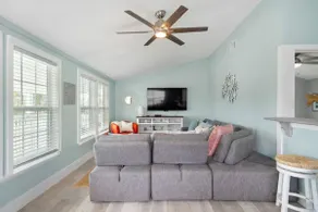 Cozy Coastal Home, Minutes from the Beach - Image 3