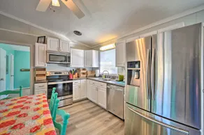 Emerald Isle Escape: Walk to Ocean - Image 2