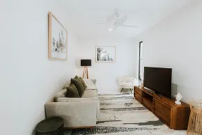 Contemporary Coolum Beach Abode - Image 5
