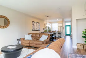 Cozy & Modern Soulard 4BR & Game Room ABODEbucks - Image 3