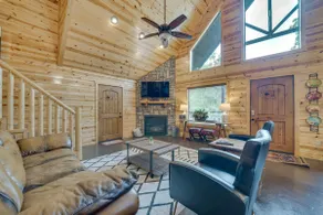 'Penny Lane Lodge' Broken Bow Cabin < 6 Mi to Lake - Image 5