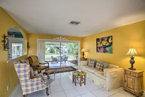 Cape Coral Home w/ Yard < 1 Mi to Dtwn! - Image 4