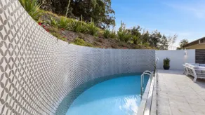 The Outlook at Sapphire - Coastal Luxury, Private Plunge Pool, Pet Friendly - Image 3