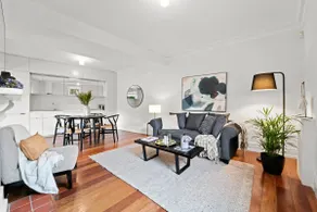 Perfect Laneway Terrace Surry Hills - Image 2