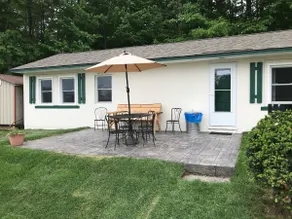 Two Bedroom Family Suite - Hill View Cottages - Image 4