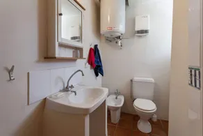 Sunny 1-Bed apartment in lovely mountain village - Image 4