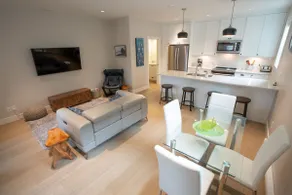 Malaview Retreat-Beautiful Townhouse in Lovely Sidney By The Sea by Victoria Prime! - Image 3