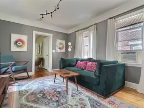 Mid-Century Mod -West End 1 BR- Sleeps 2- 4 Guests - Image 2