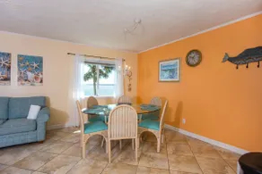 Snowbird Friendly-Shalimar Waterfront |Views of Choctawhatchee Bay |Pool | Close to Bases - Image 5