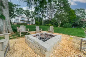 Lake Shore Getaway by SoCharm | Newly renovated w/guest boat house - Image 5